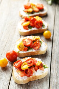 lezzetli taze bruschetta domates ile