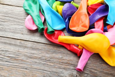 Renkli balonlar parti için