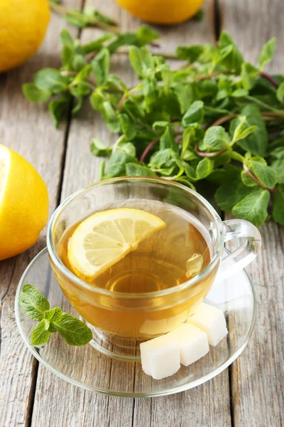 Čaj s mátou a citrony — Stock fotografie