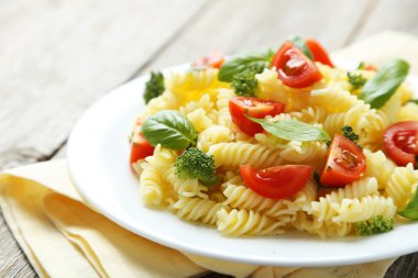 lezzetli pasta plaka üzerinde