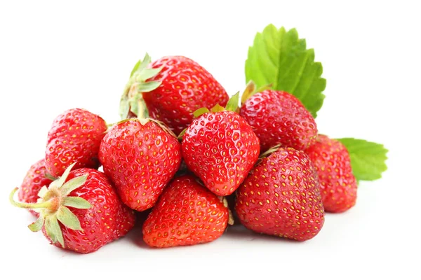 Erdbeeren Beeren mit Blättern — Stockfoto