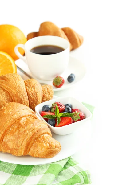 Fresh tasty croissants with berries — Stock Photo, Image