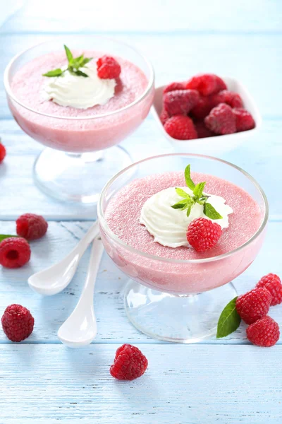 Sweet raspberry mousse — Stock Photo, Image