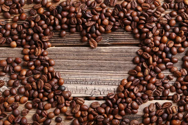 Roasted coffee beans heart — Stock Photo, Image