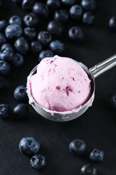 Helado con arándanos — Foto de Stock