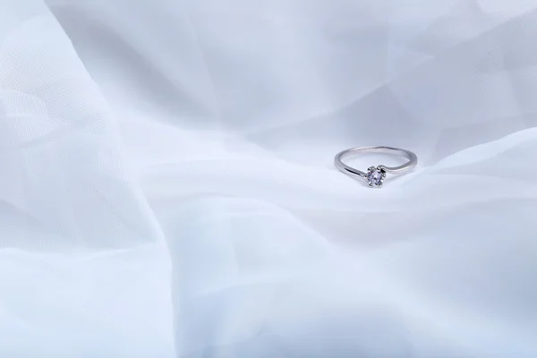 Hermoso anillo de diamante —  Fotos de Stock