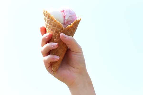 Вафелька з морозивом — стокове фото