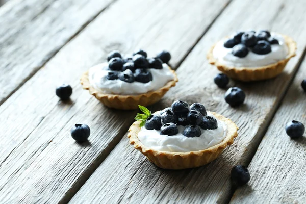 Dessert tartlets with blueberries — Stock Photo, Image