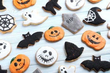 Taze Cadılar Bayramı gingerbread çerezleri