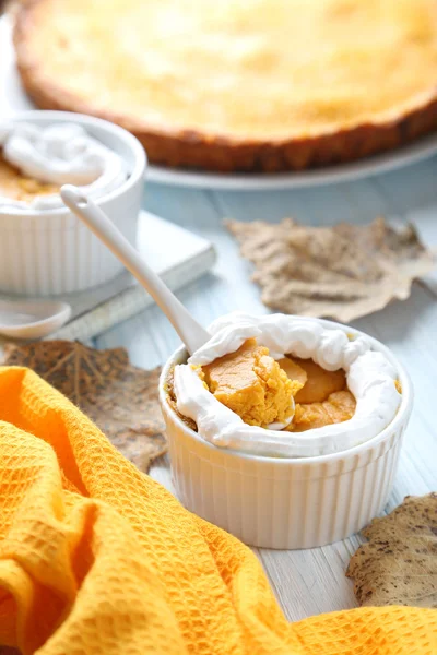 Tasty pumpkin pie in bowl — Stock Photo, Image