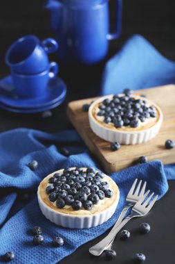 ev yapımı üzümlü tart