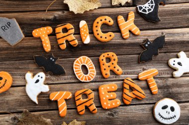 Taze Cadılar Bayramı gingerbread çerezleri