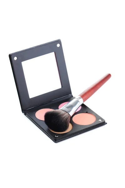 Blusher de maquiagem com espelho e blush — Fotografia de Stock