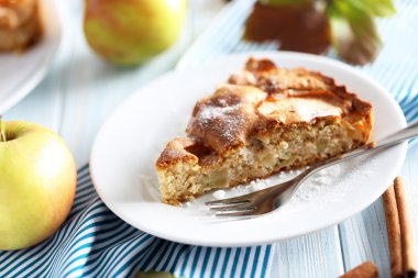 ev yapımı elma kek