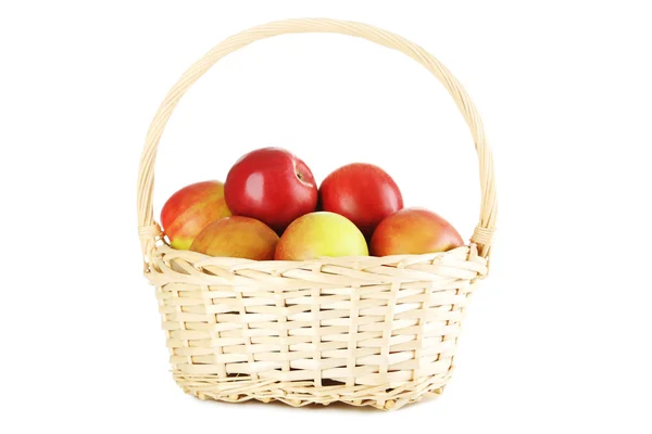 Fresh apples in basket — Stock Photo, Image