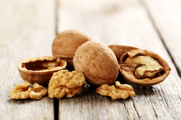 Healthy walnuts in shells — Stock Photo, Image