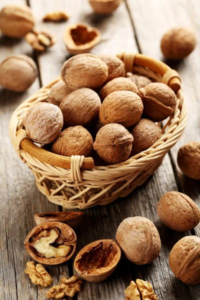 Healthy walnuts in shells — Stock Photo, Image