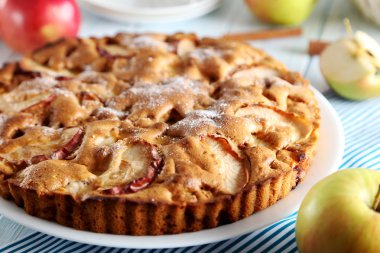 ev yapımı elma kek