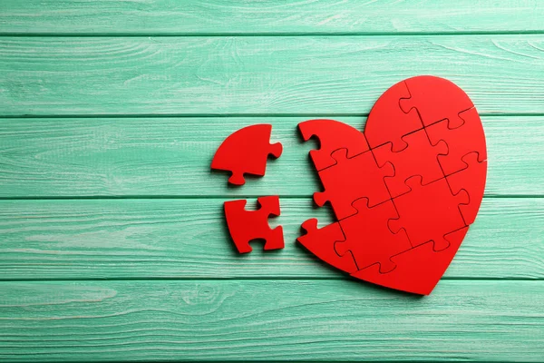 Red puzzle heart — Stock Photo, Image