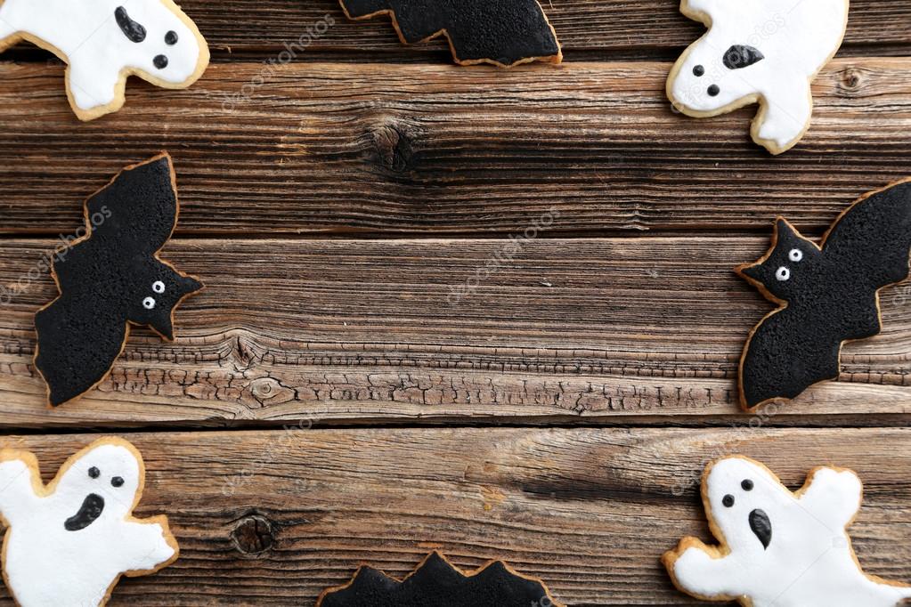 Fresh halloween gingerbread cookies