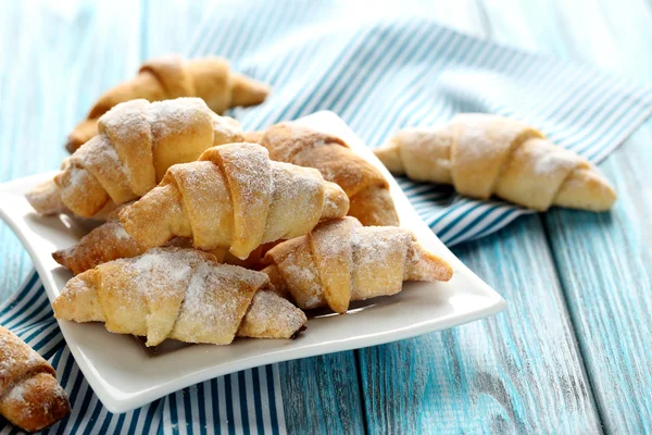 Frische hausgemachte Croissants — Stockfoto