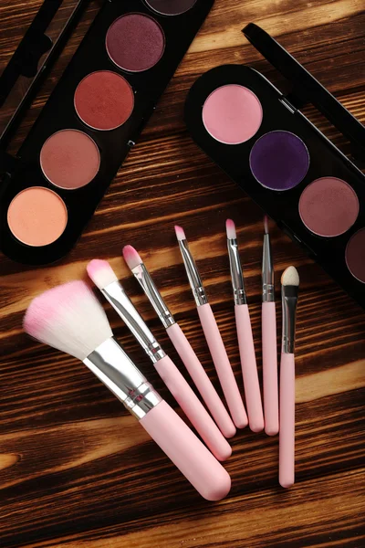 Makeup brush set with palette — Stock Photo, Image