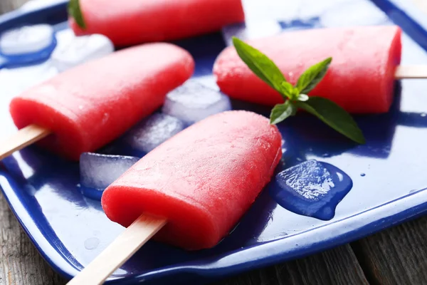 Lemez a görögdinnye popsicle — Stock Fotó