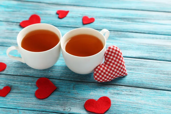 Love hearts with cups of tea — Stock Photo, Image