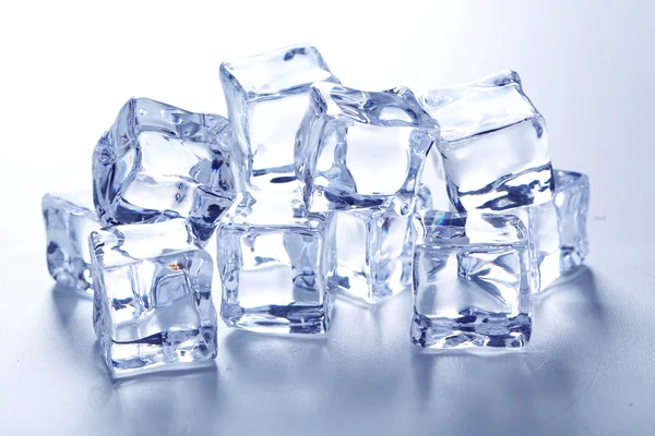 Cubi di ghiaccio da vicino — Foto Stock