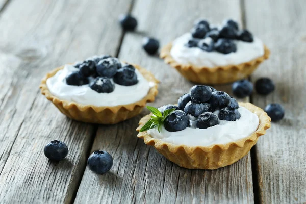 Dessert tartlets with blueberries — Stock Photo, Image