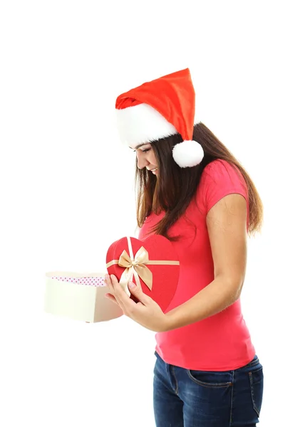 Fiatal lány nyitott karácsonyi ajándék — Stock Fotó