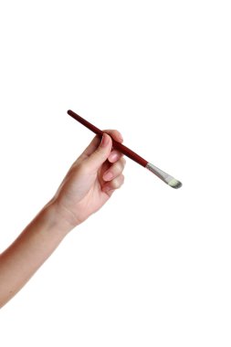 Beyaz izole makyaj için fırça ile el