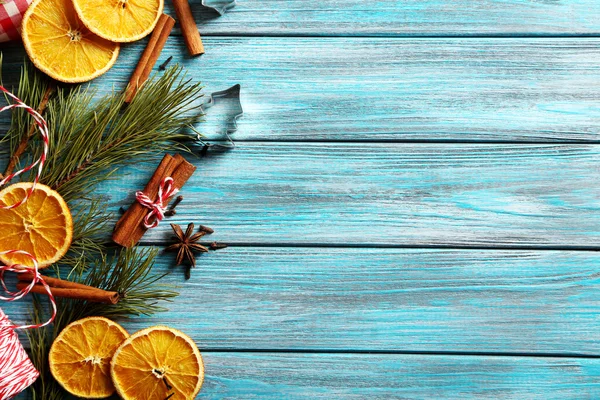 Fatias de laranja com decoração de Natal — Fotografia de Stock