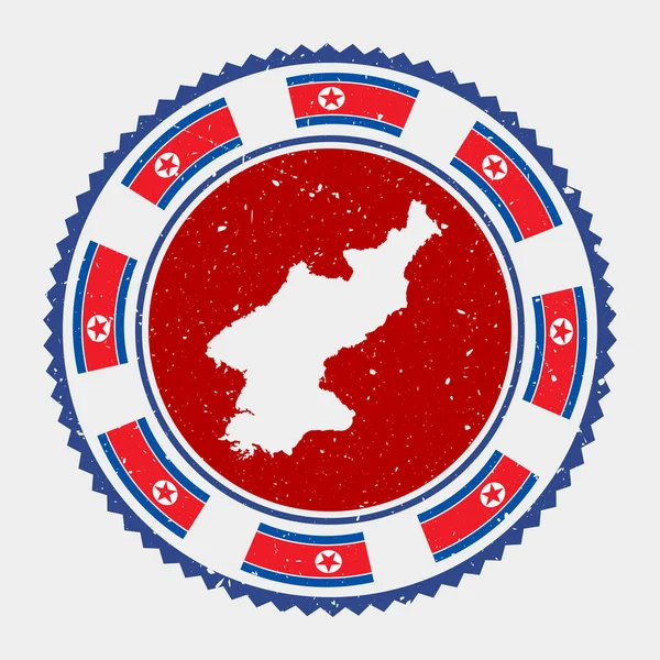 Гранж-марка КНДР Круглый логотип с картой и флагом КНДР — стоковый вектор