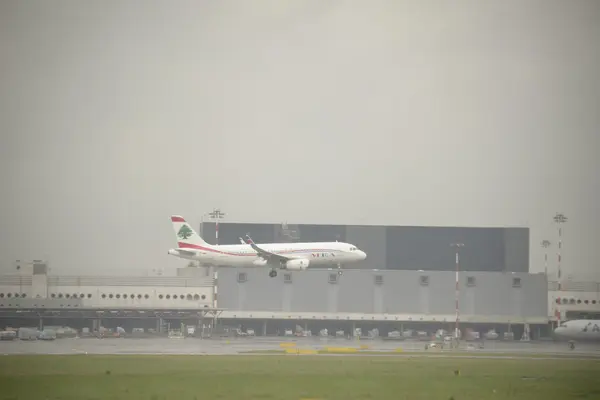 Malpensa International Airport — Stock Photo, Image