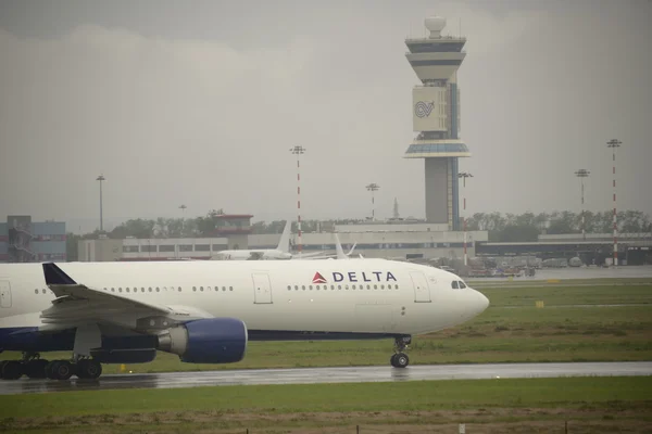 Malpensa mezinárodní vystavená — Stock fotografie