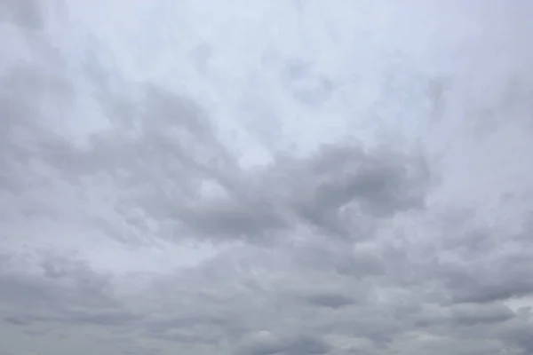 Fırtınadan Sonra Gökyüzü Bulutlu — Stok fotoğraf