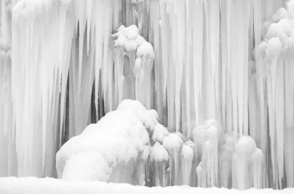 Carámbanos congelados — Foto de Stock