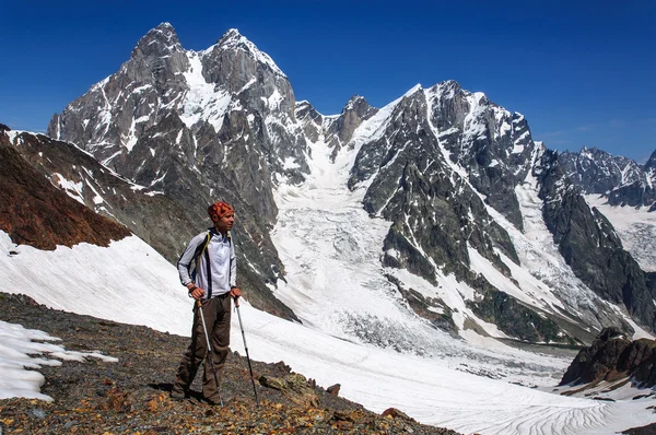 Wanderung zum Gletscher, svaneti, georgia — Stockfoto