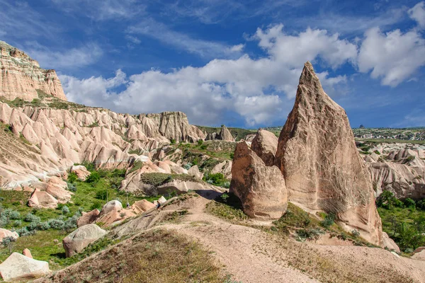 Beautiful Turkish Landscape Valleys Cappadocia Red Tuff Mountains Fantastic Valleys — Stock Photo, Image