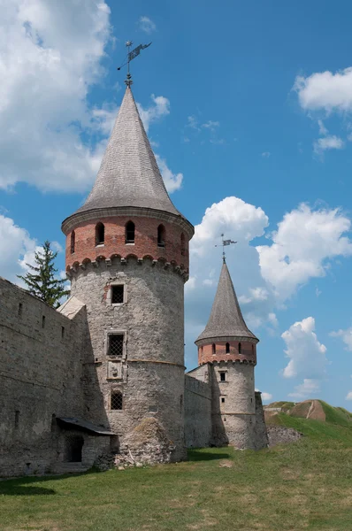 Middeleeuws kasteel in Kamenetz-Podolsk, Oekraïne — Stockfoto