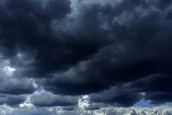 Rain clouds background — Stock Photo, Image