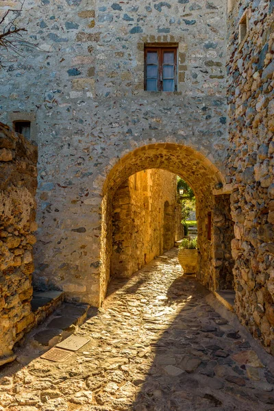 Pohled Tradiční Architekturu Oblouk Středověkého Hradu Monemvasia Lakonia Peloponés — Stock fotografie