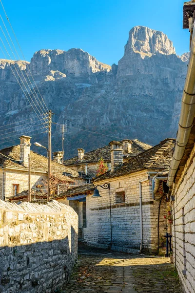 Traditionell Arkitektur Stengata Höstsäsongen Den Pittoreska Byn Papigo Epirus Zagori — Stockfoto