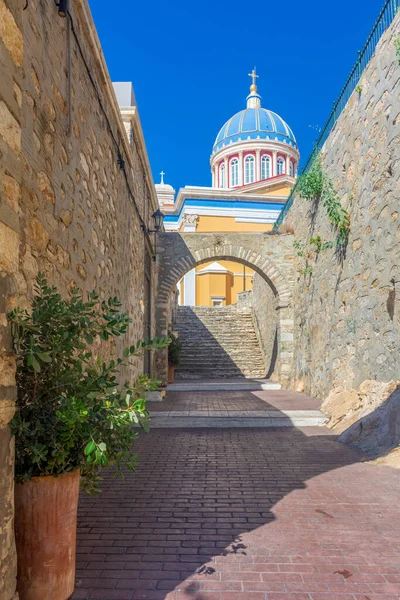 Vista Panorâmica Das Escadas Que Levam Igreja Santo Nikolas Ermoupolis — Fotografia de Stock