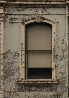 Boya Peeling pencere