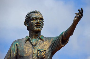 Portrait of statue of Carlos Fonseca Amador in the city of Matagalpa, Nicaragua. Fonseca was a Nicaraguan politician who founded the Sandinista Front (FSLN). clipart