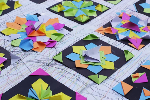 Colorato origami di carta geometrica — Foto Stock