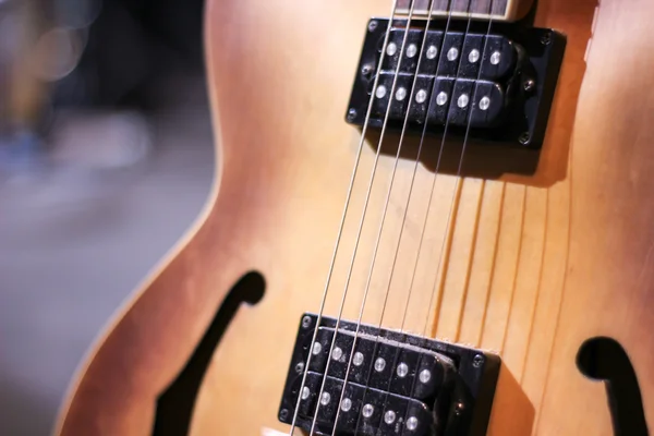 Semi akoestische gitaar — Stockfoto