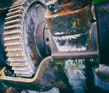 Eski metal mekanizması